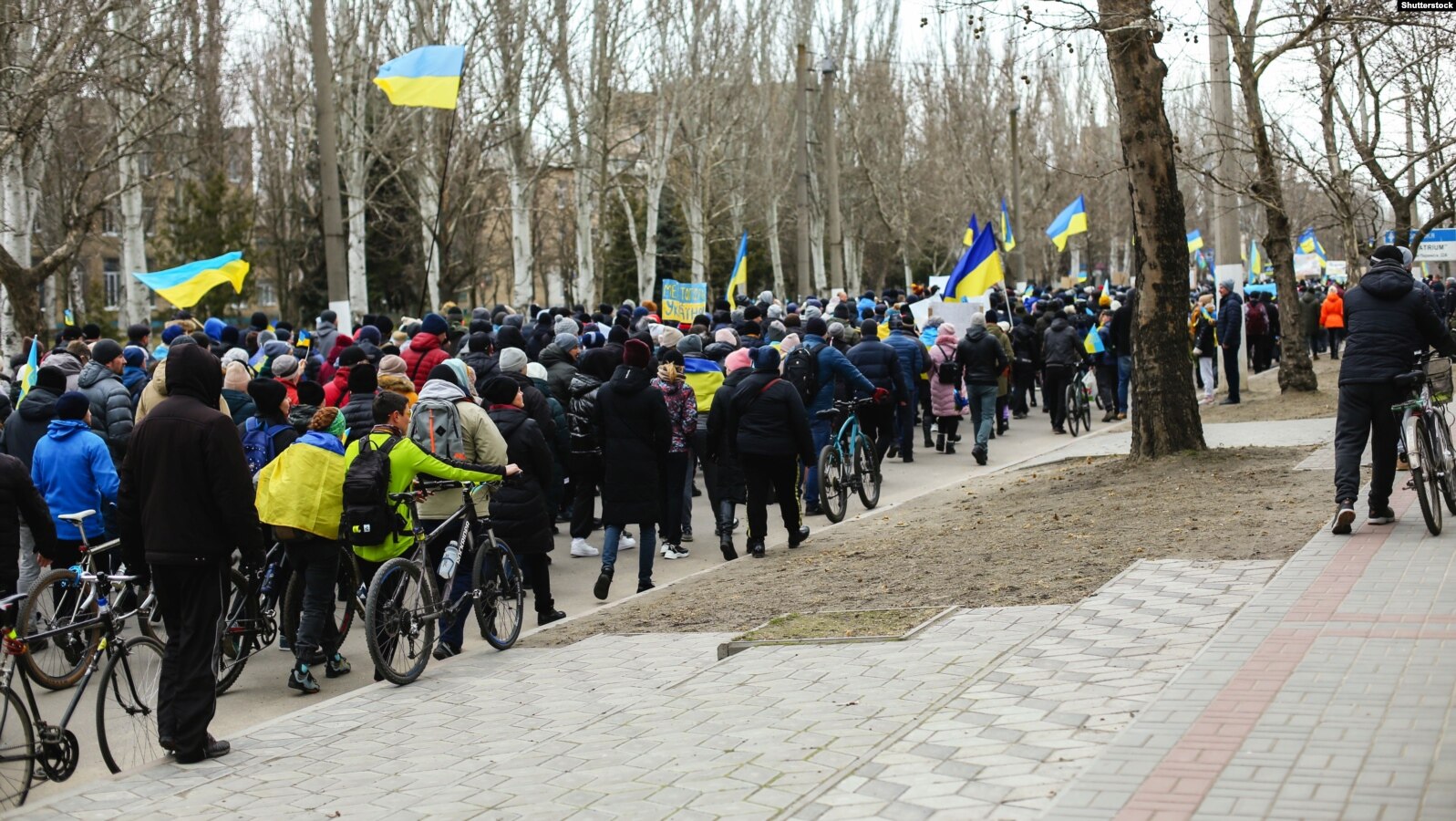 Люди зникали, їхні порожні машини знаходили на трасі