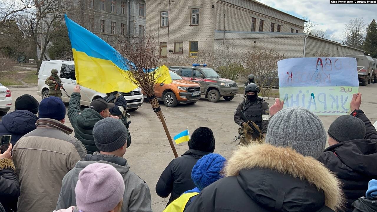 Сирота самотужки виїхала з окупації і тепер має сім’ю