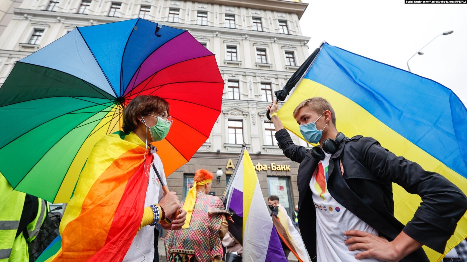 Це було досить небезпечно, гучніше розмовляти українською