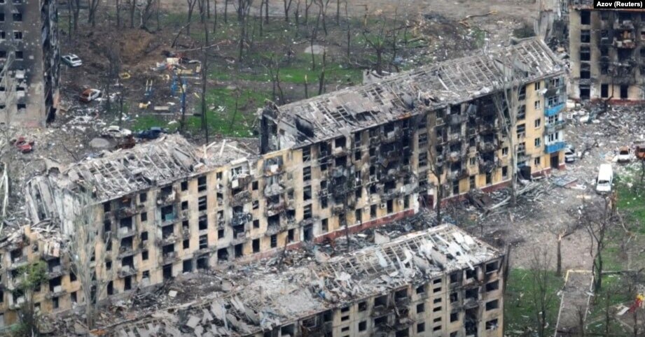 «Будинки складались, люди помирали під завалами»