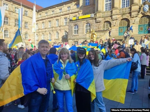 Йде під воду моє рідне місто, місце мого дитинства і спогадів