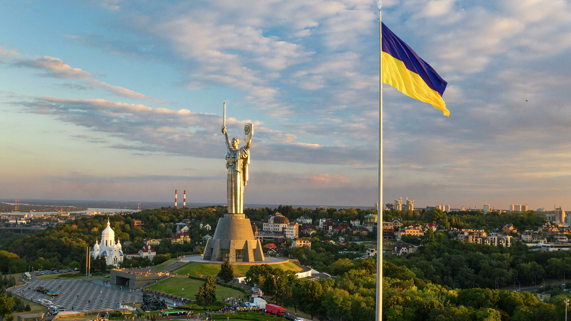 Я почуваюся вдома лише в Україні