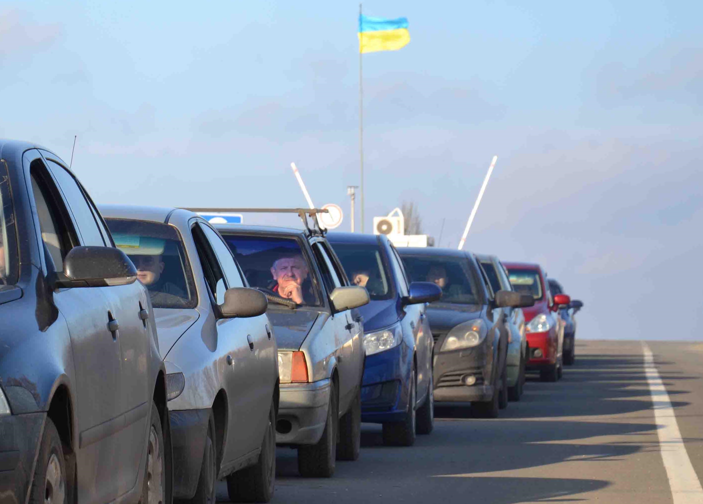 Що більше всього бісило, це те, як вони вітались:  «Крістос васкрєс». Тьфу!