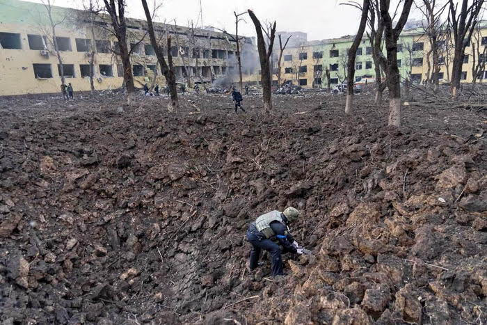 Усі мешканці нашої 10-поверхівки читали одну й ту саму молитву одночасно. Може, тому ми вижили у пеклі?