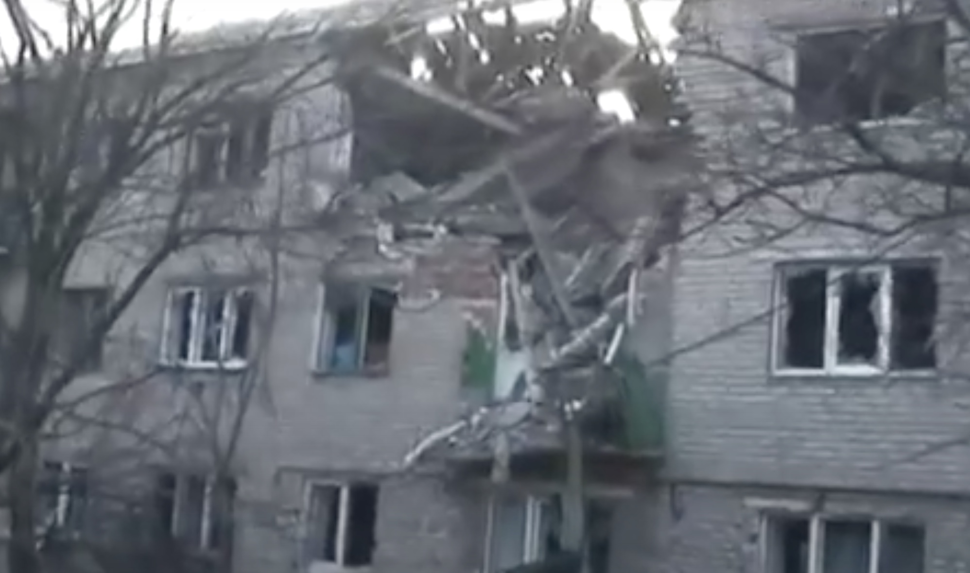 I live in a hospital, my house in Avdiivka was smashed by shells