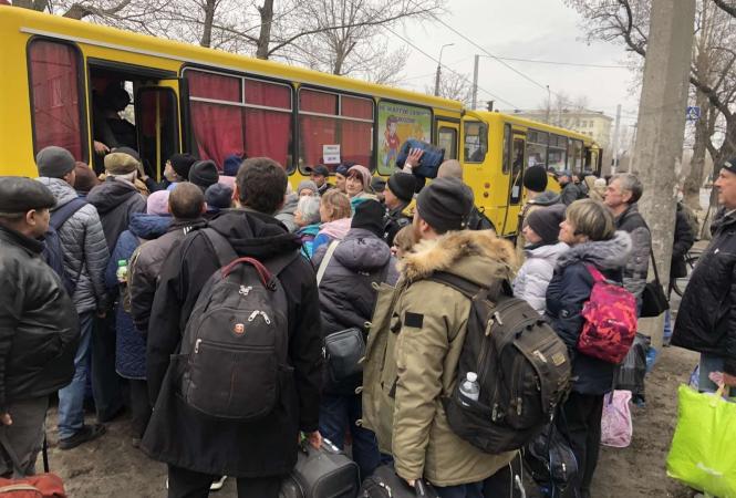 Я повезла дітей світ за очі, подалі від цього жаху