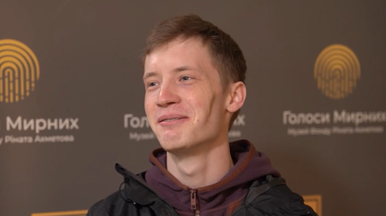 Крутий чоловік організував волонтерську кузню, і там ми робили скоби для бліндажів
