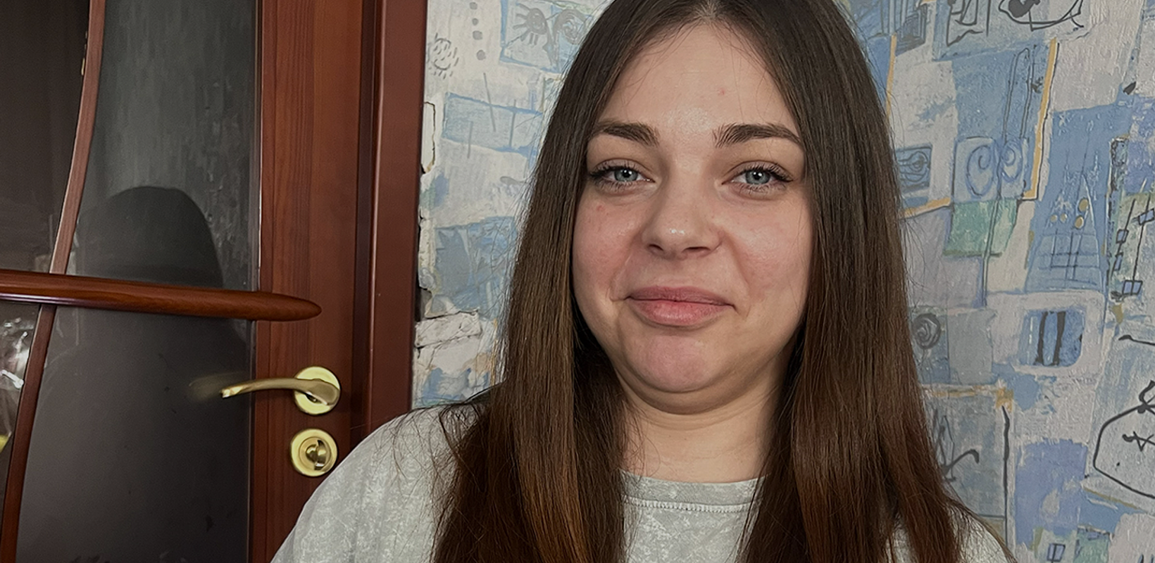 Вижила після удару КАБа: історія Олександри Лініченко з Харківщини увійшла до Музею «Голоси Мирних» Фонду Ріната Ахметова