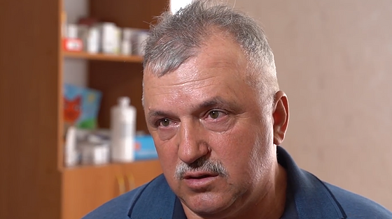 Бачу, що немає однієї вулиці, другої! І лежить жінка із діркою у животі Бачу, що немає однієї вулиці, другої! І лежить жінка із діркою у животі