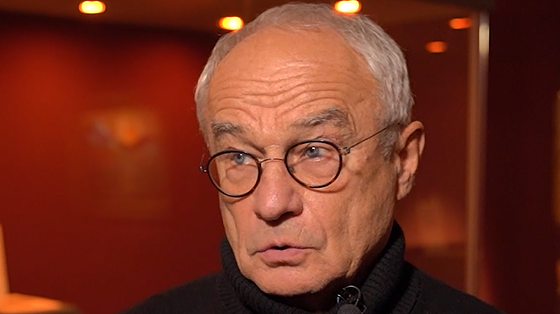 Я живу на восьмому поверсі і бачу ці всі трасіровки