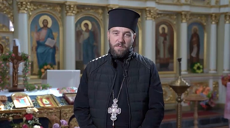 Добро повинне перемогти зло. Нехай Господь оберігає і посилає нам мир і перемогу