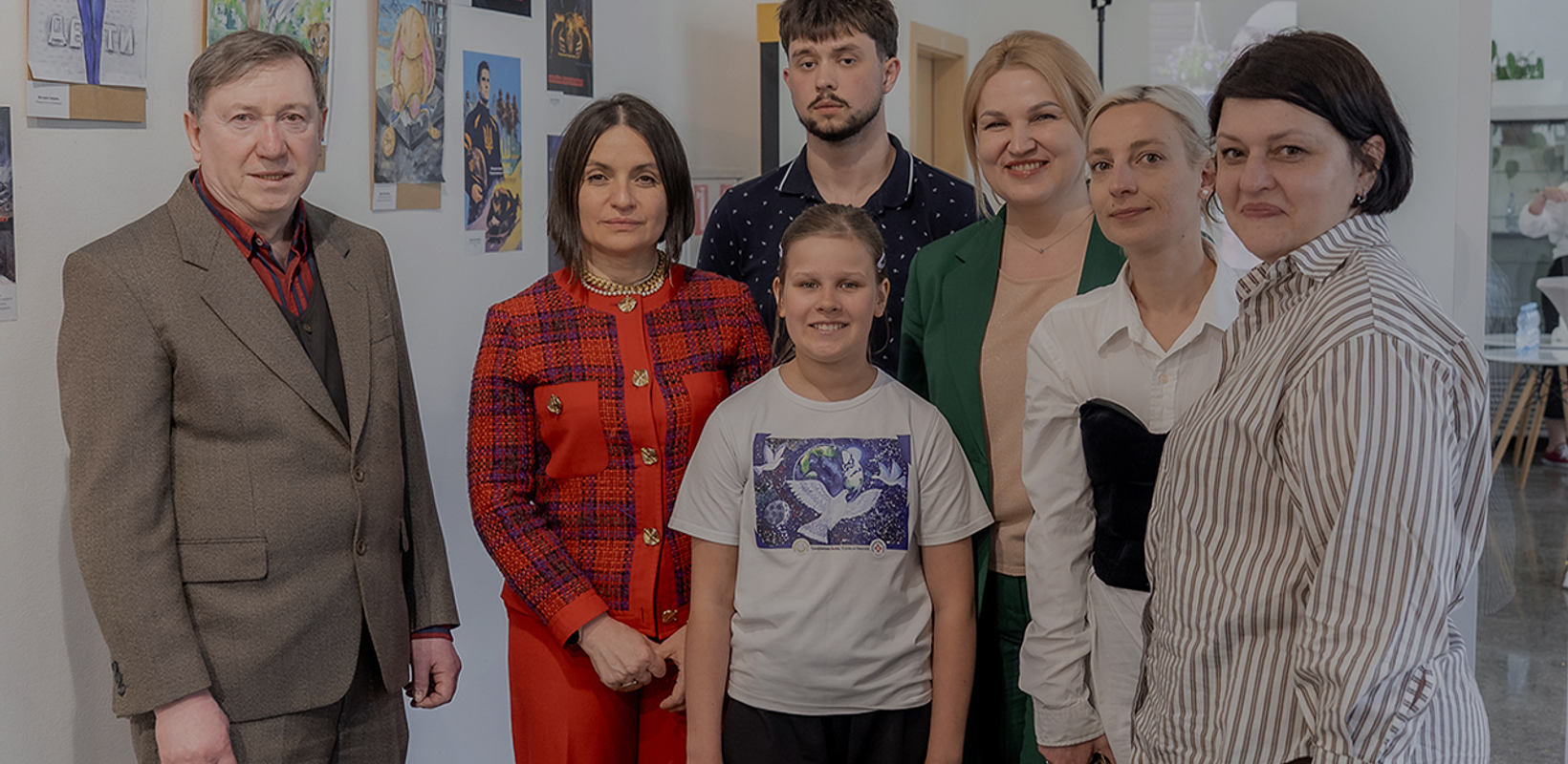 «Мова молоді в питаннях пам’яті – максимально цінна»: у Музеї «Голоси Мирних» відбулася виставка малюнків у межах експозиції «Шолом пам’яті. Продовження історії»