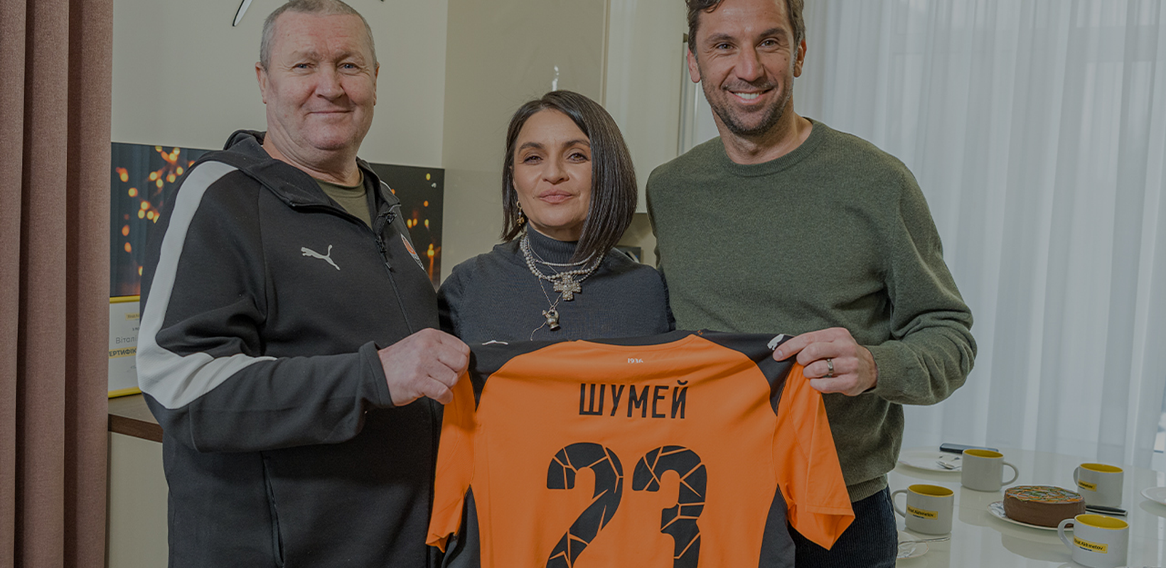 «Дім для відновлення — сюрприз у День народження»: Рінат Ахметов подарував будинок захиснику України Віталію Шумею