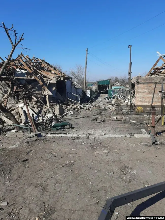 Свідчення жительки окупованих Пологів на Запоріжжі: «Обстріли тривають, людей з дітьми з міста не випускають»