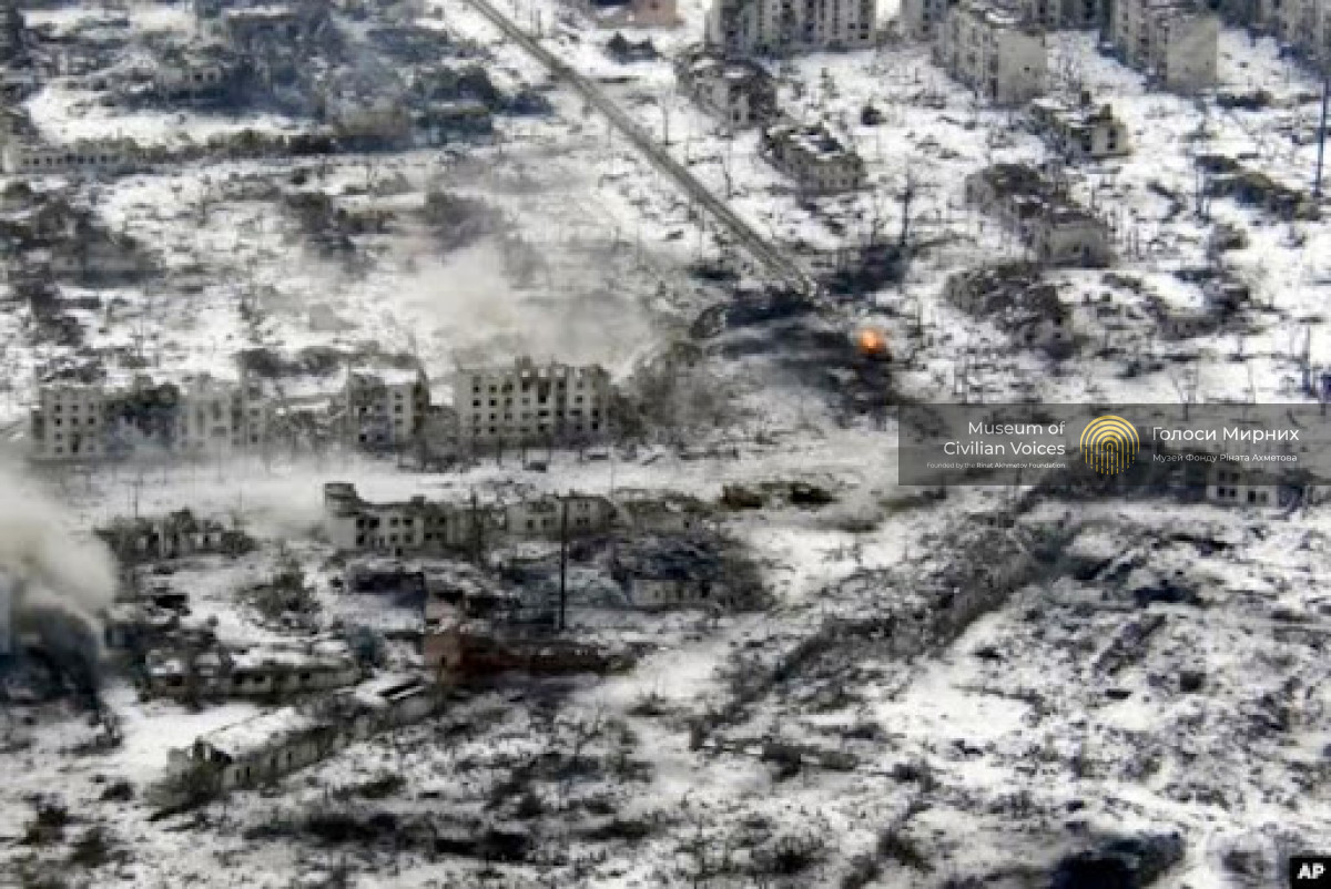 «Моя Мар'їнка»: спогади української фотографки про місто, зруйноване російською армією»