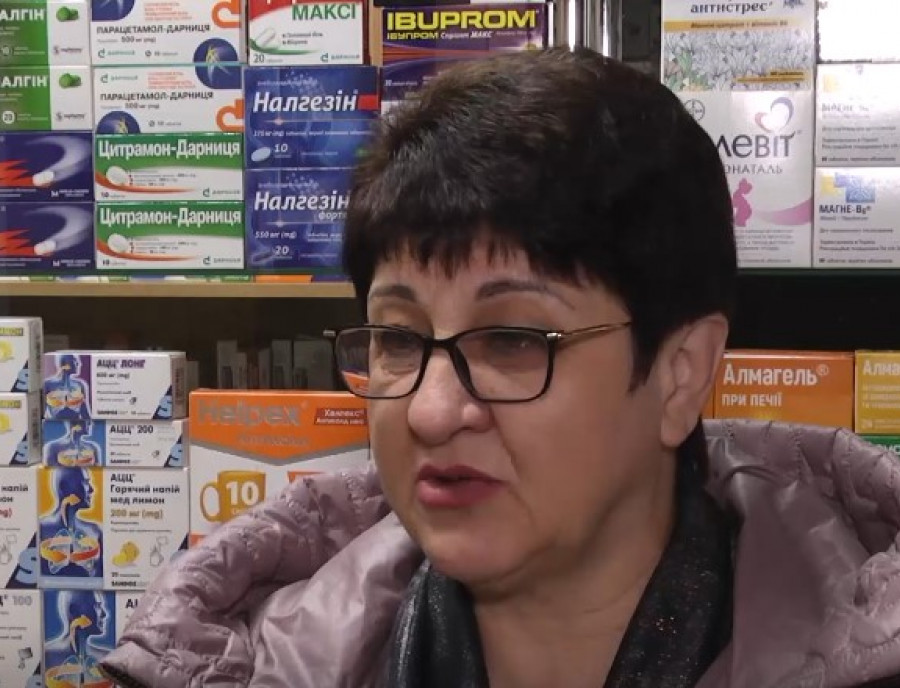 "Пока я здесь, в моей аптеке будут только украинские лекарства"