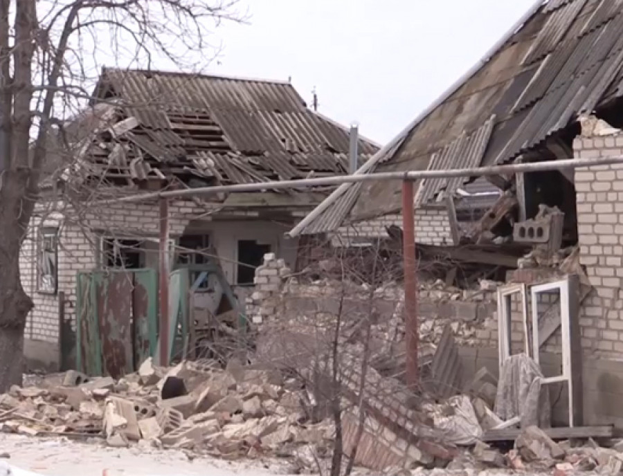 «Многие дома в поселке до сих пор развалены»