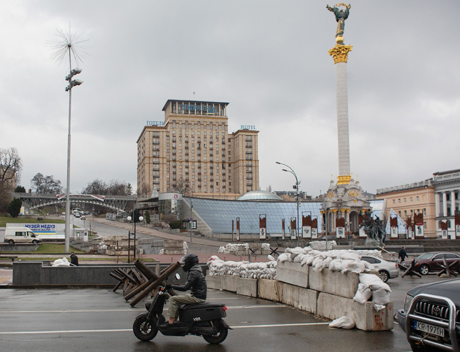 "Молюсь, чтобы война закончилась, родные выжили, и я снова могла их обнять"