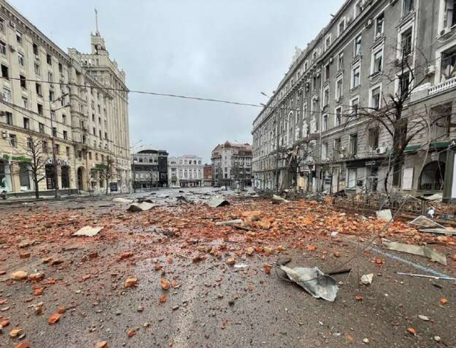 «Я закрила собою маму і дитину, щоб врятувати їх від обстрілів»